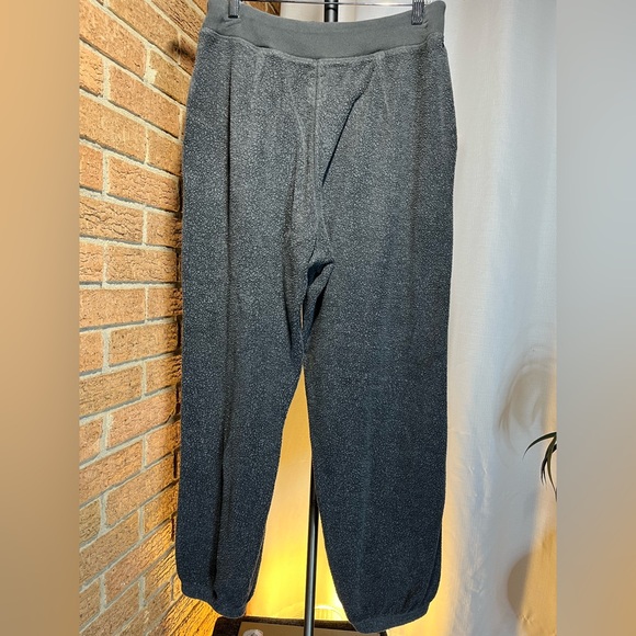Aerie grey teddybear zip front joggers with pockets - large - Picture 4 of 6